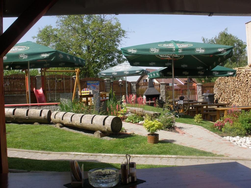 Penzion Rakovec Bukovinka Buitenkant foto